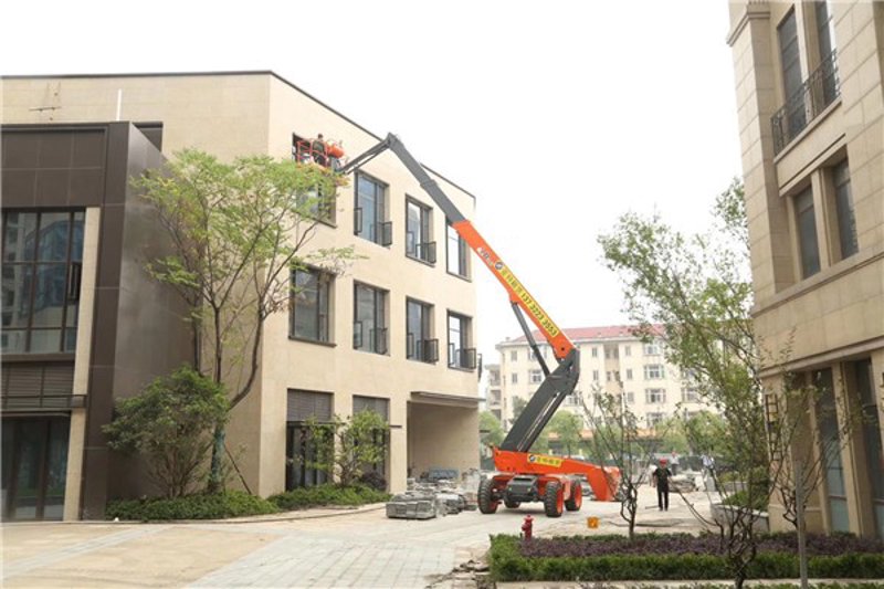 塔吊出租：建筑行业的助力者